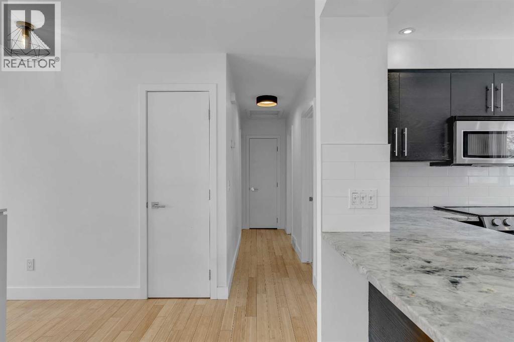 113 Langton Drive Sw, Calgary, Alberta  T3E 5G1 - Photo 13 - A2295562