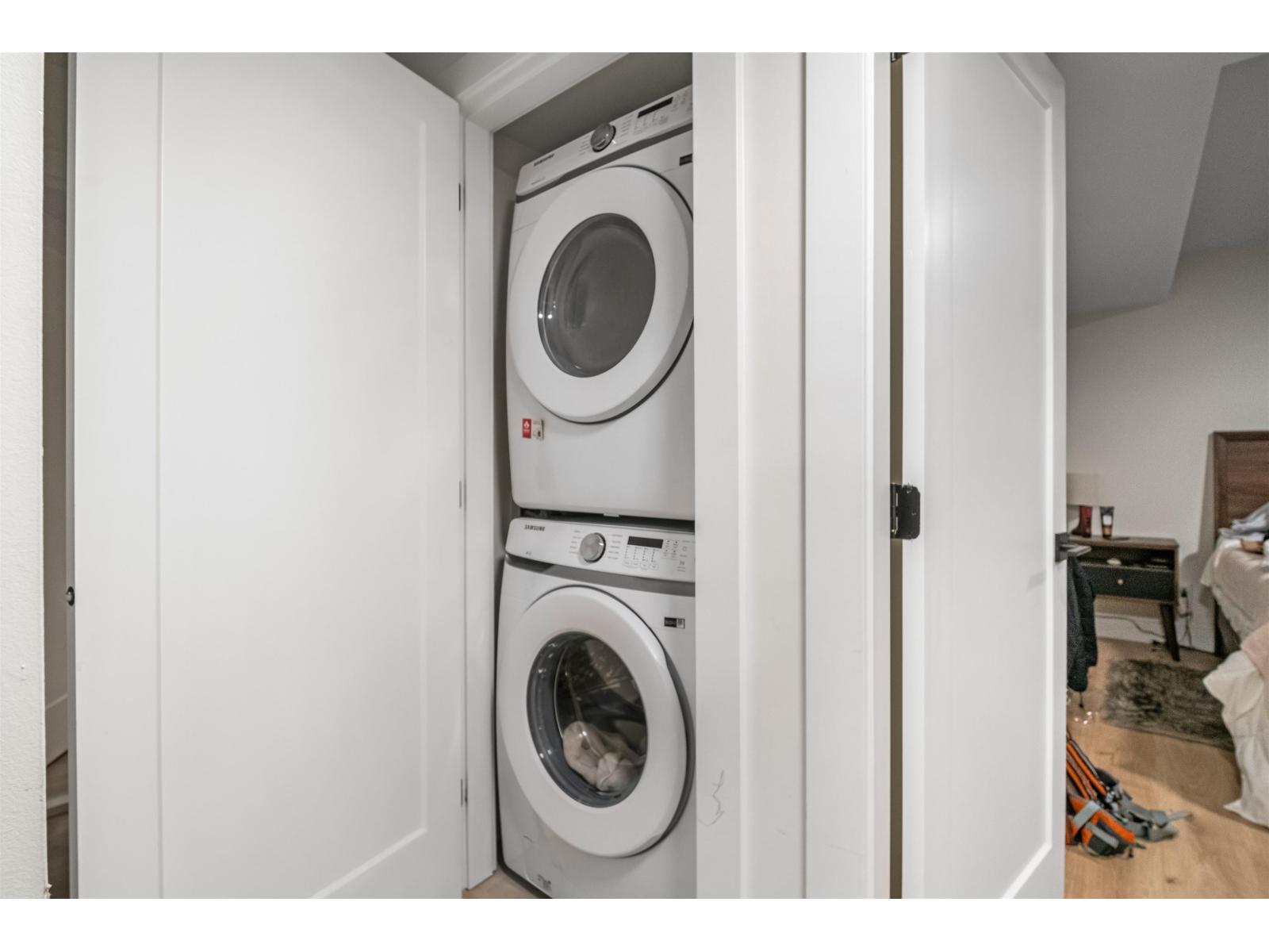 2055 167a St, Surrey, British Columbia  V3Z 1J4 - Photo 24 - R3100406