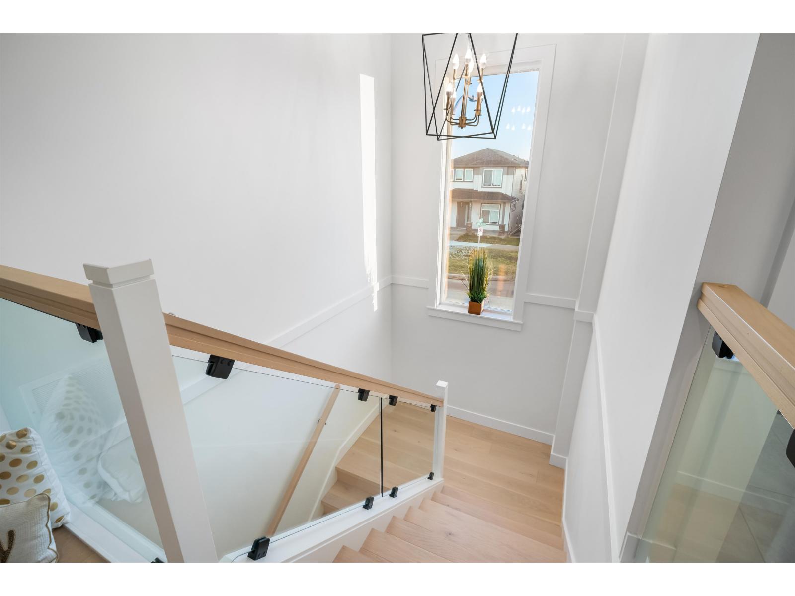 2055 167a St, Surrey, British Columbia  V3Z 1J4 - Photo 16 - R3100406