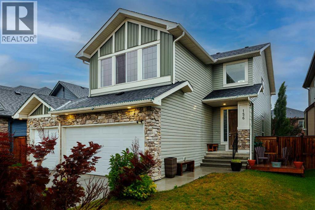 156 Rainbow Falls Heath, Chestermere, Alberta  T1X 0S7 - Photo 2 - A2297410