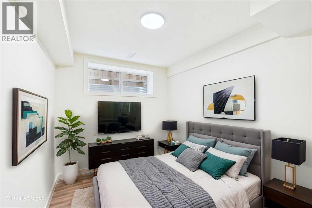 156 Rainbow Falls Heath, Chestermere, Alberta  T1X 0S7 - Photo 38 - A2297410