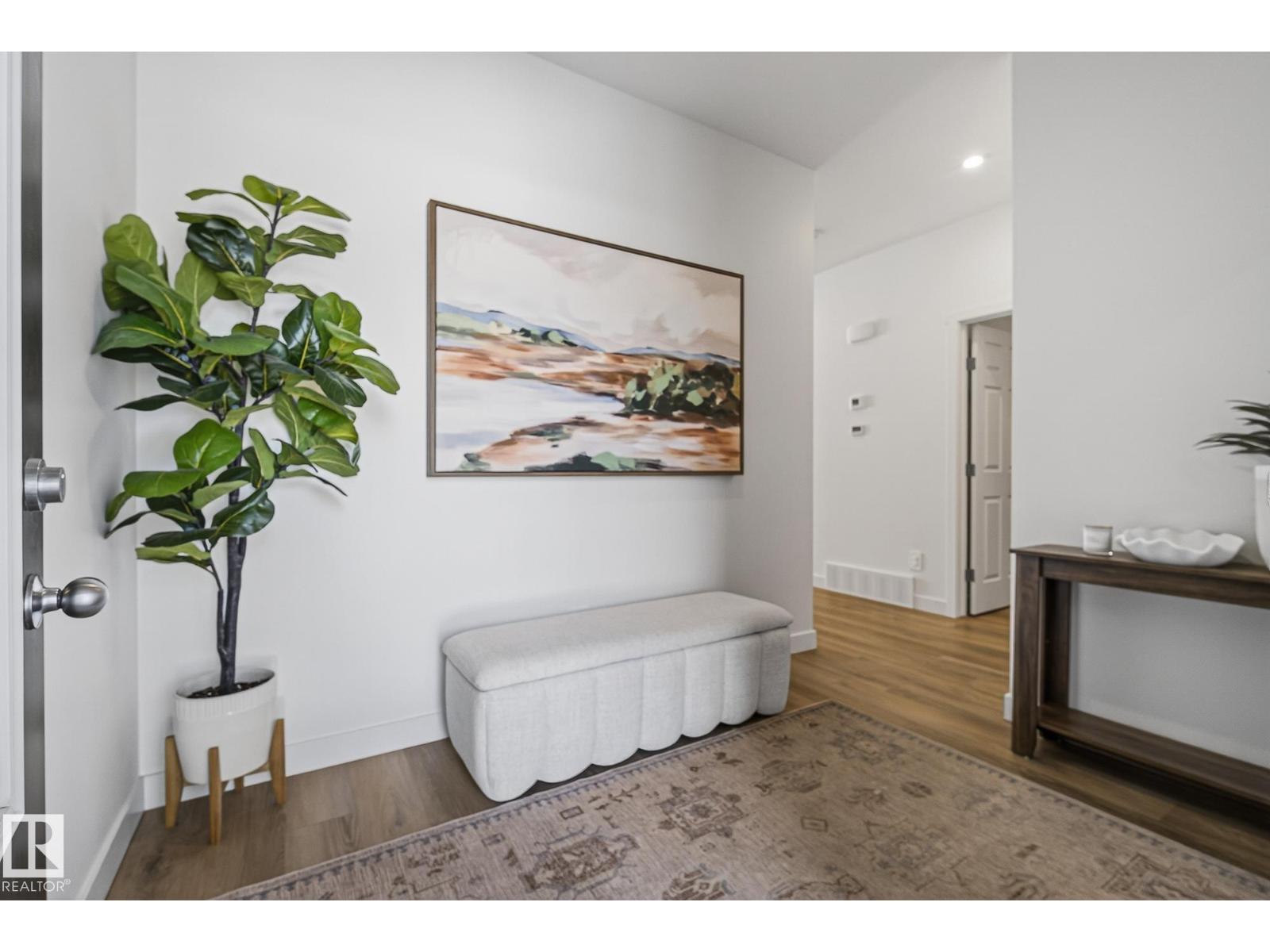 18 Nouveau Dr, St. Albert, Alberta  T8N 7Z7 - Photo 3 - E4480102