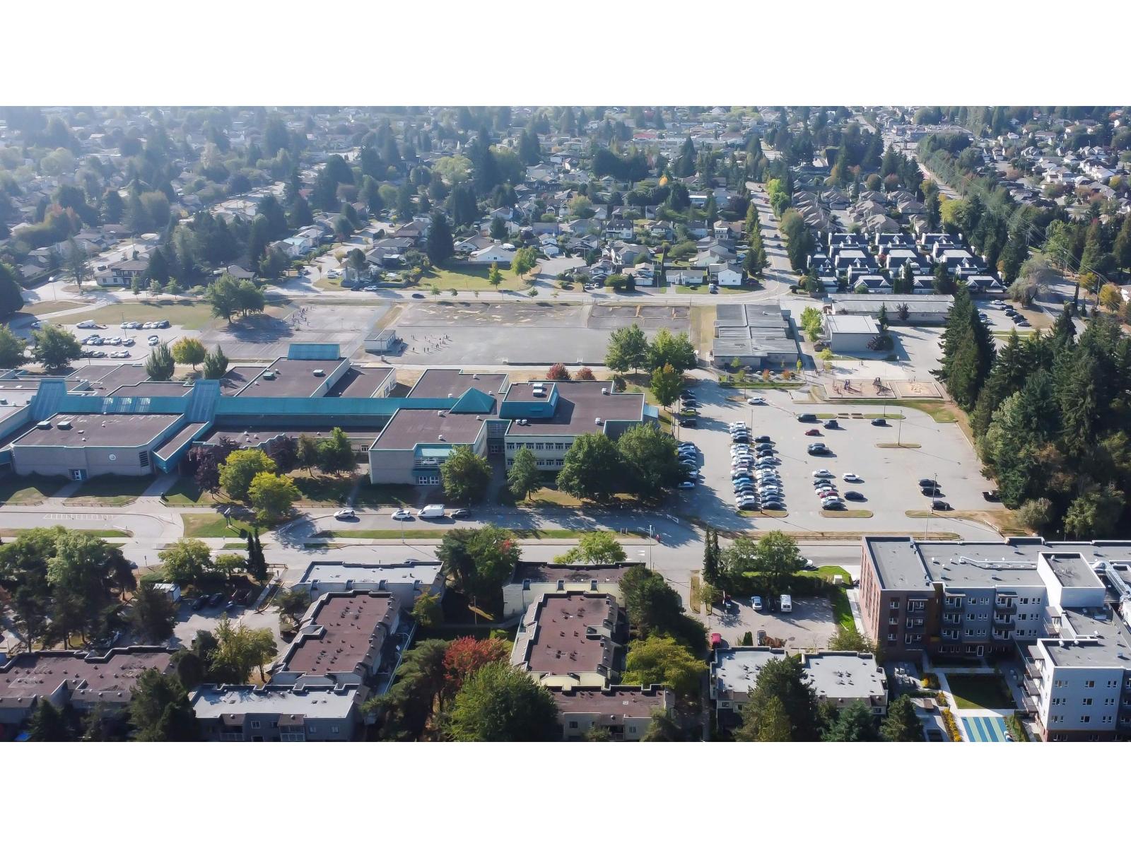 47 15353 100 Avenue, Surrey, British Columbia  V3R 3S6 - Photo 37 - R3106037