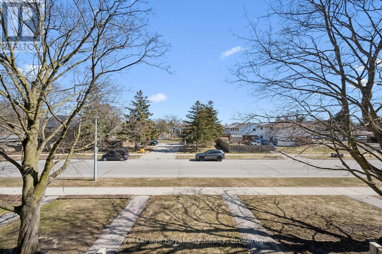 8 - 86 Burns Drive, Guelph, Ontario  N1H 6V9 - Photo 35 - X12886720