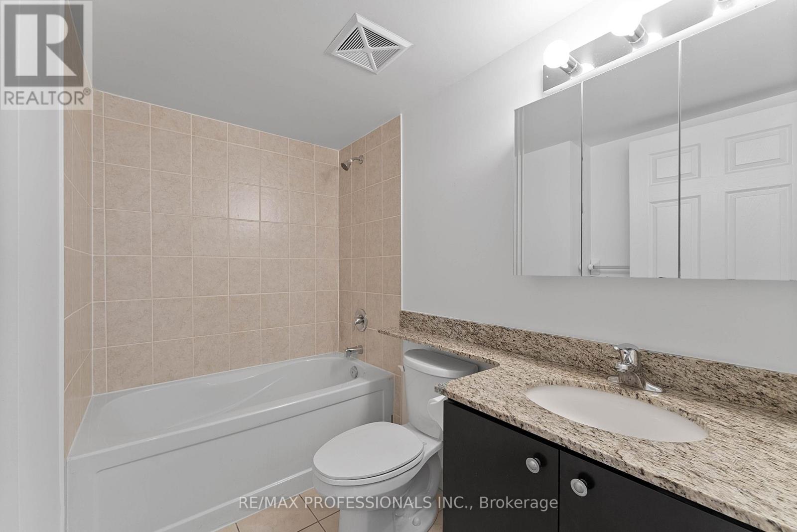 2907 - 3 Michael Power Place, Toronto, Ontario  M9A 0A2 - Photo 26 - W12946582