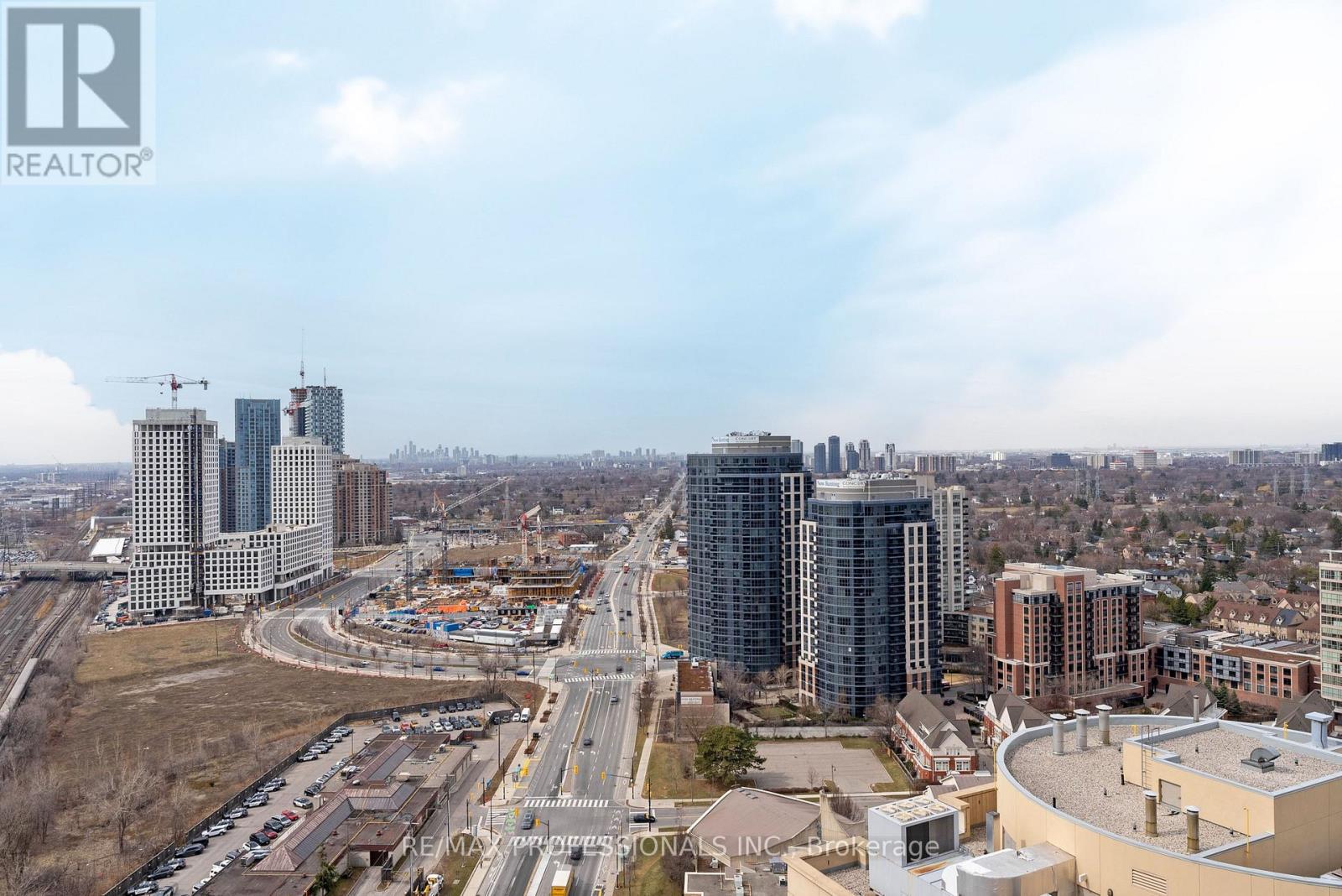 2907 - 3 Michael Power Place, Toronto, Ontario  M9A 0A2 - Photo 29 - W12946582