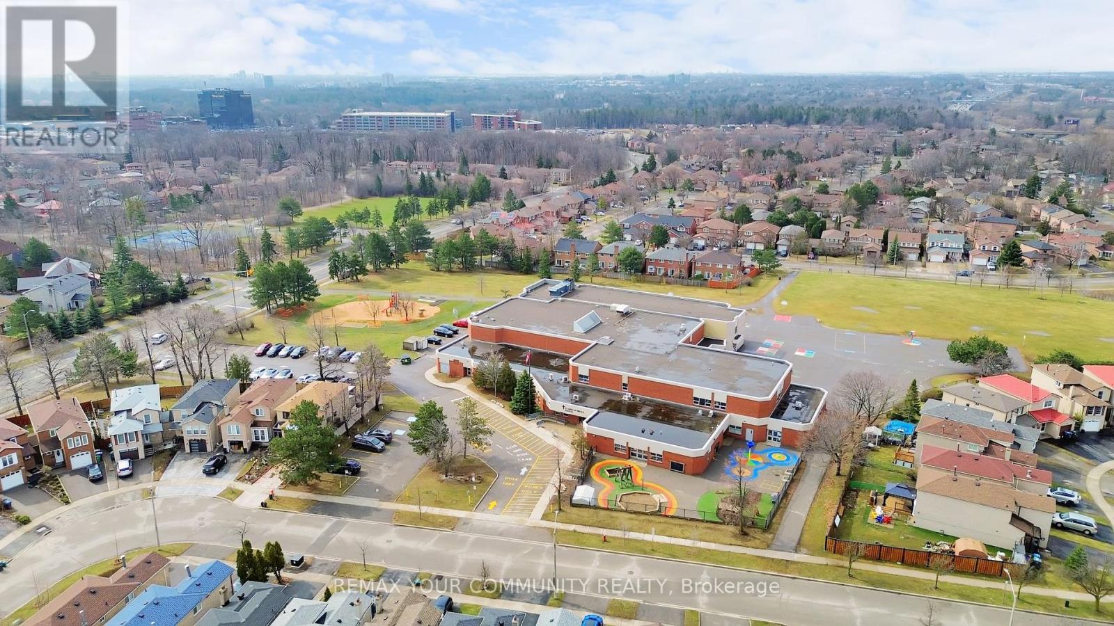 4300 Beacon Lane, Mississauga, Ontario  L5C 3V9 - Photo 41 - W12946706