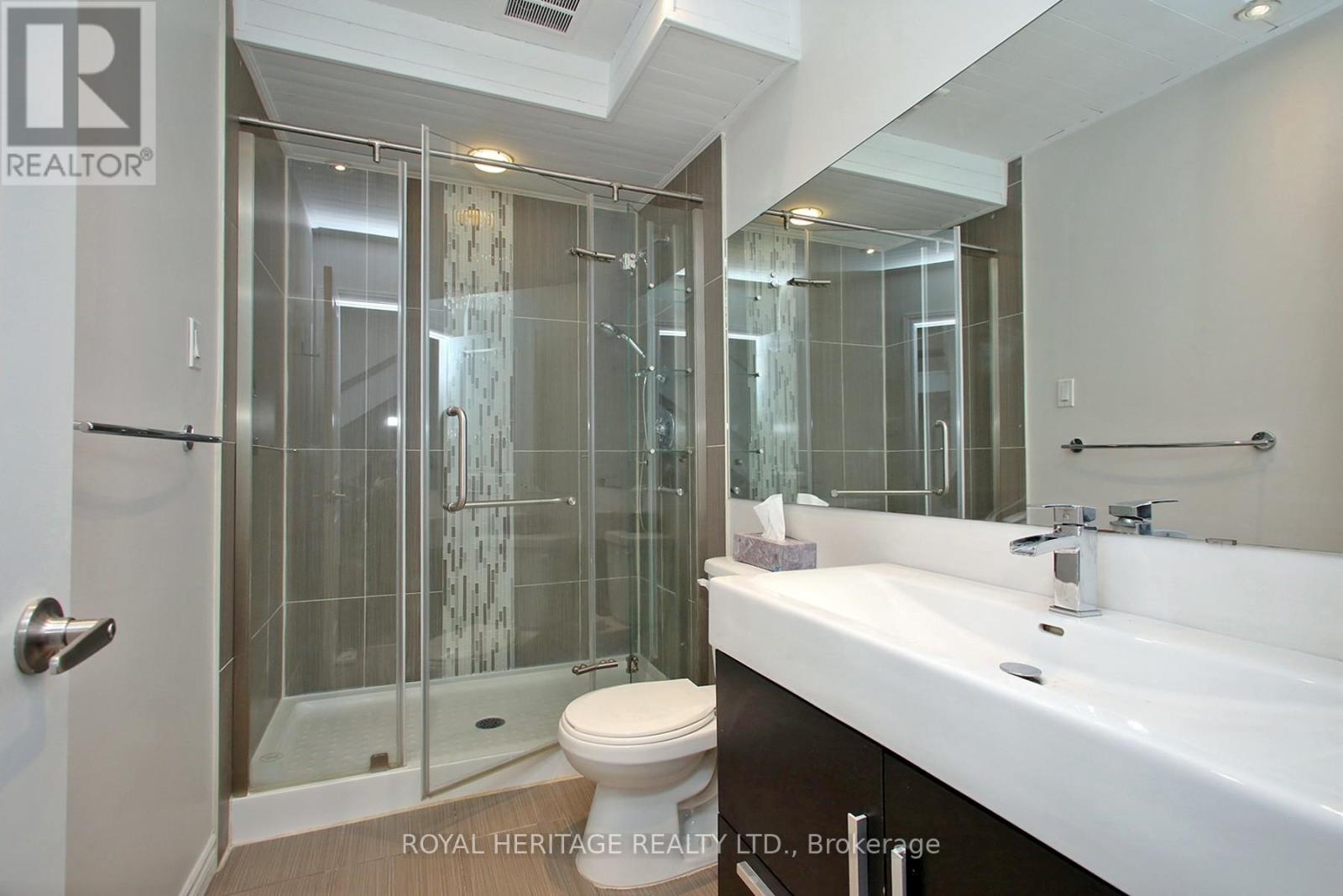 6 - 24 Reid Drive, Mississauga, Ontario  L5M 2A6 - Photo 29 - W12946740