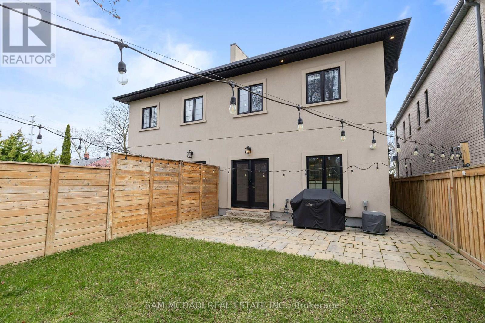 4 Iroquois Avenue, Mississauga, Ontario  L5G 1M6 - Photo 39 - W12946792