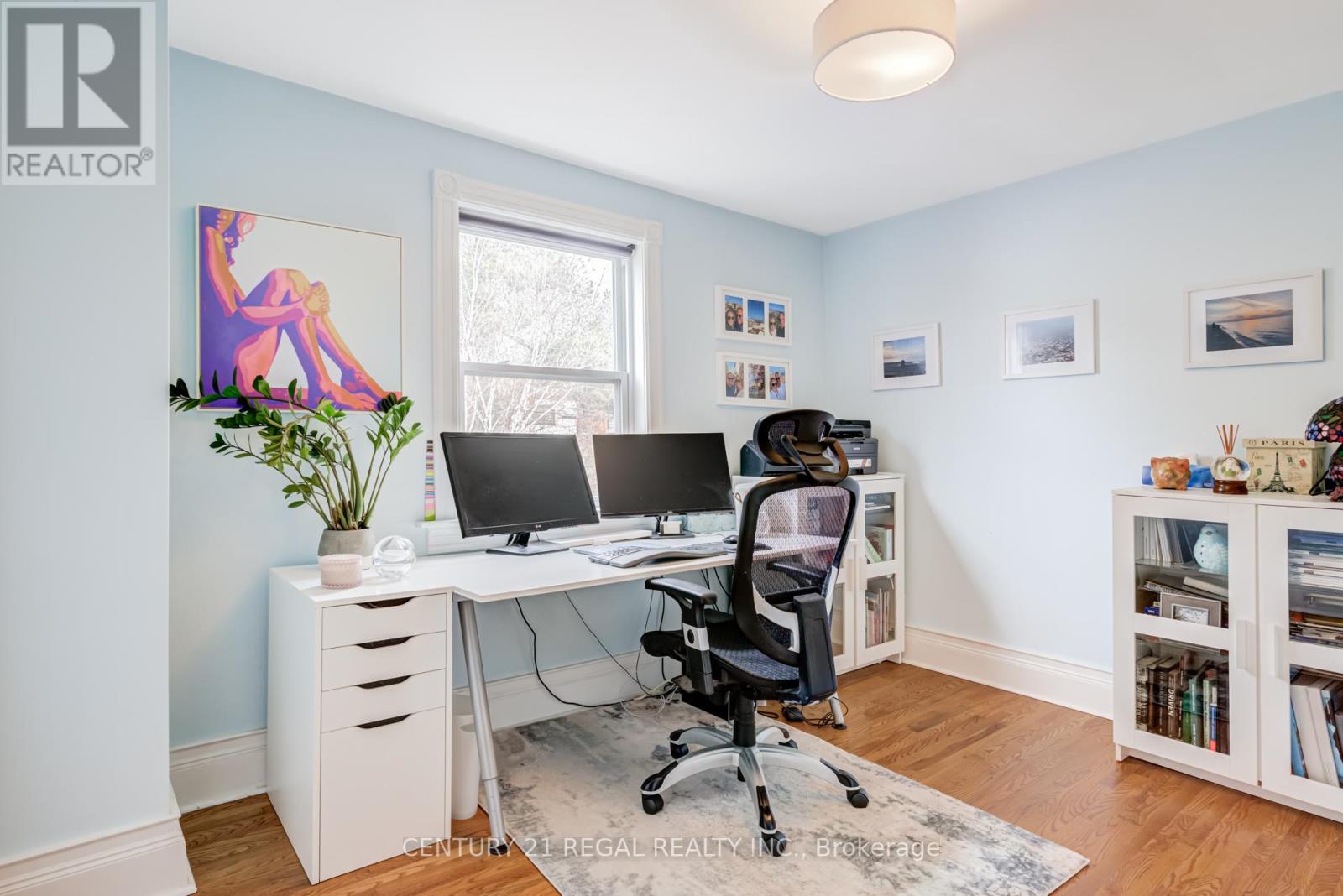 36 Golden Avenue, Toronto, Ontario  M6R 2J4 - Photo 29 - W12946802