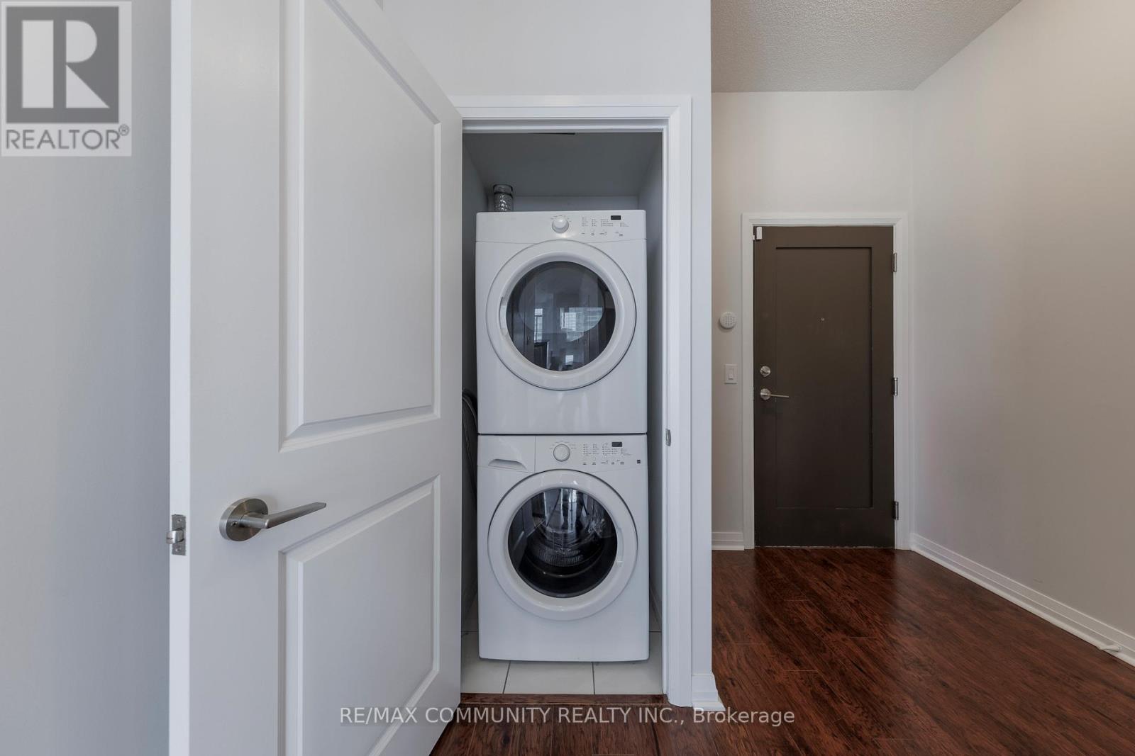 405 - 75 Eglinton Avenue W, Mississauga, Ontario  L5R 0E5 - Photo 16 - W12946804