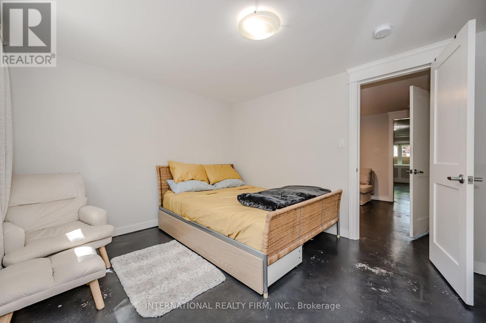 76 Thirty Fifth Street, Toronto, Ontario  M8W 3K4 - Photo 37 - W12946880