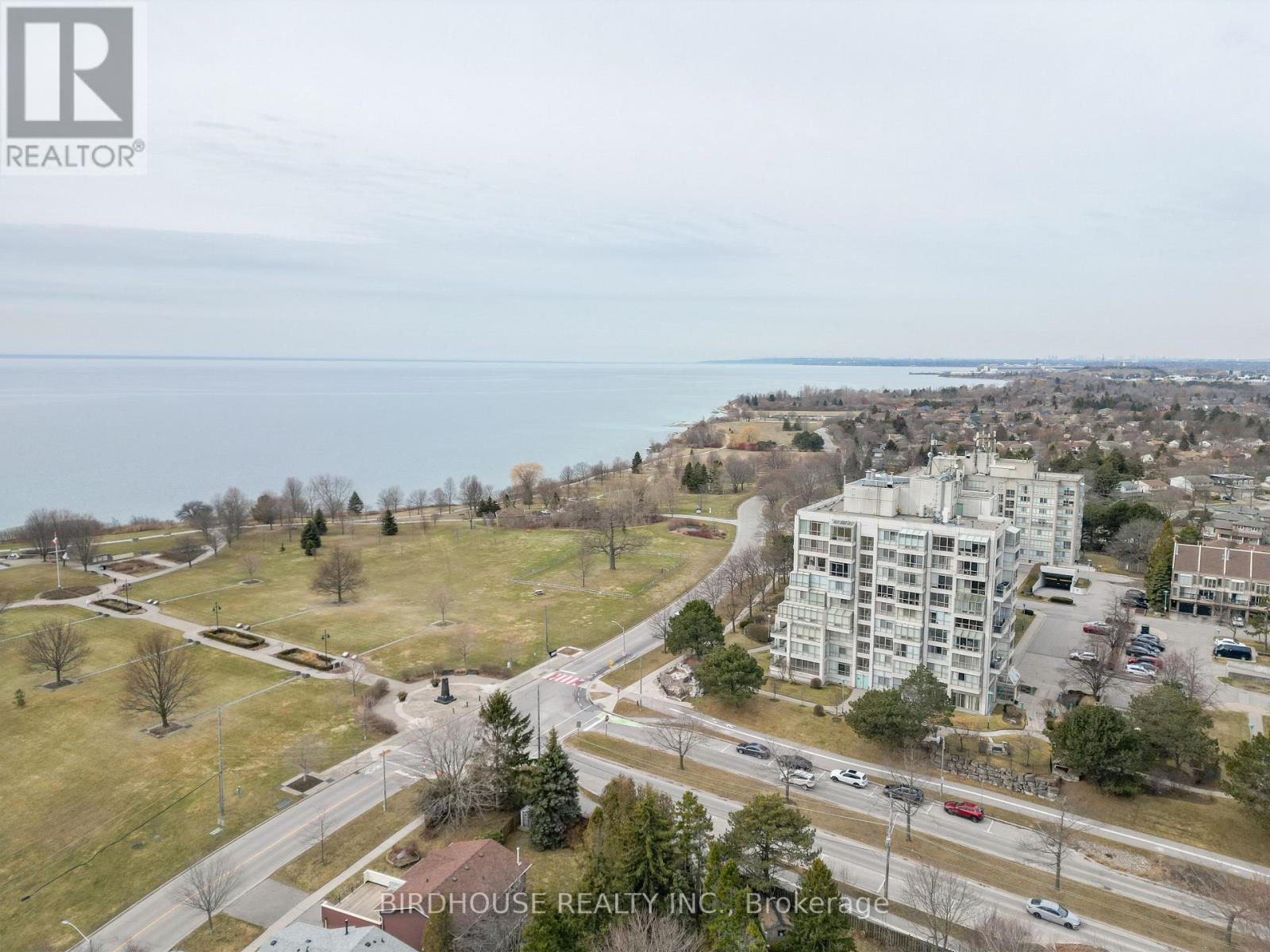 311 - 45 Cumberland Lane, Ajax, Ontario L1S 7K3 - Photo 2 - E12945192