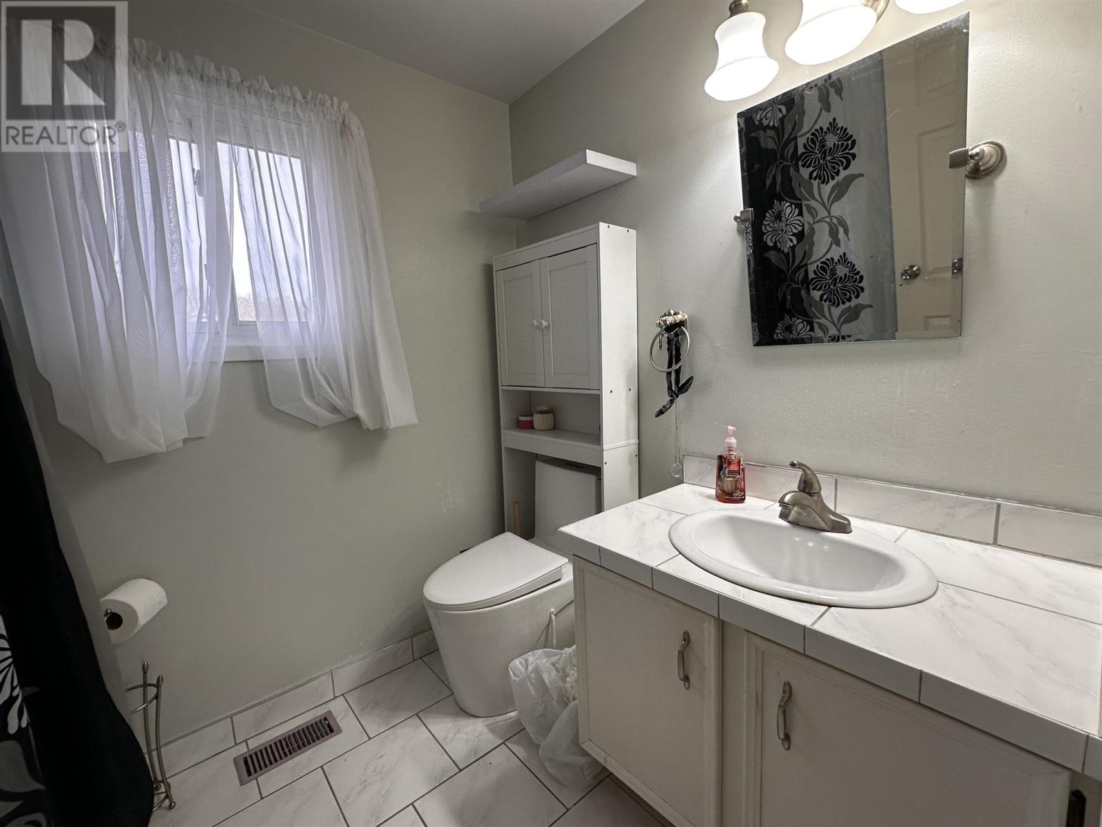 38 Pearson Dr, Elliot Lake, Ontario  P5A 2V6 - Photo 15 - SM253253