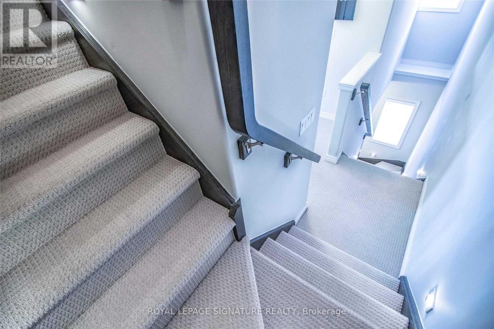 225 Westbank Trail, Hamilton, Ontario  L8J 0H4 - Photo 14 - X12946658