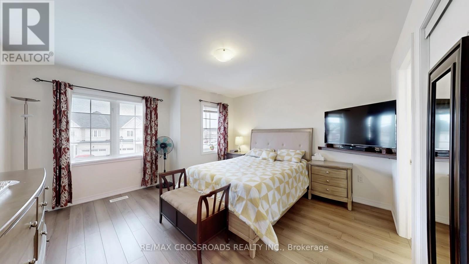 56 Dominion Crescent, Niagara-On-The-Lake, Ontario  L0S 1J1 - Photo 20 - X12946738