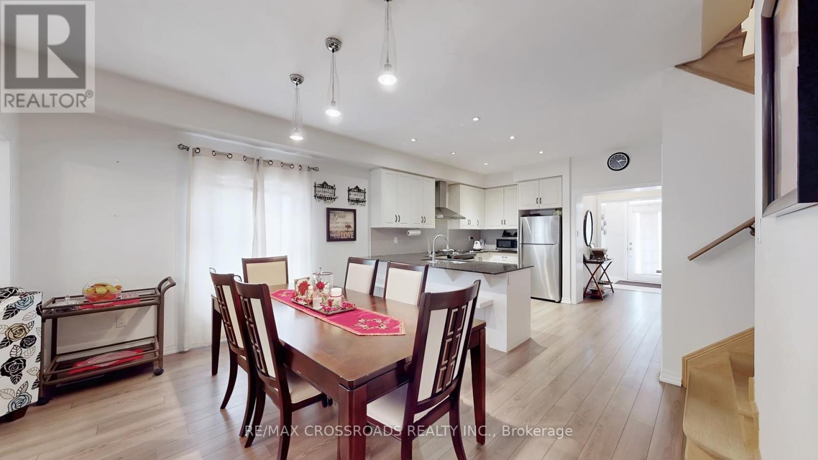 56 Dominion Crescent, Niagara-On-The-Lake, Ontario  L0S 1J1 - Photo 6 - X12946738