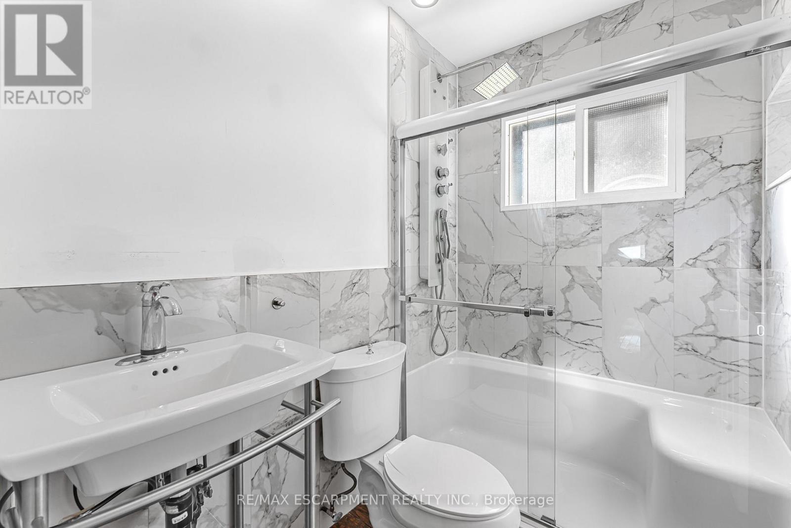 6122 Mayfair Drive, Niagara Falls, Ontario  L0R 2A0 - Photo 17 - X12946772