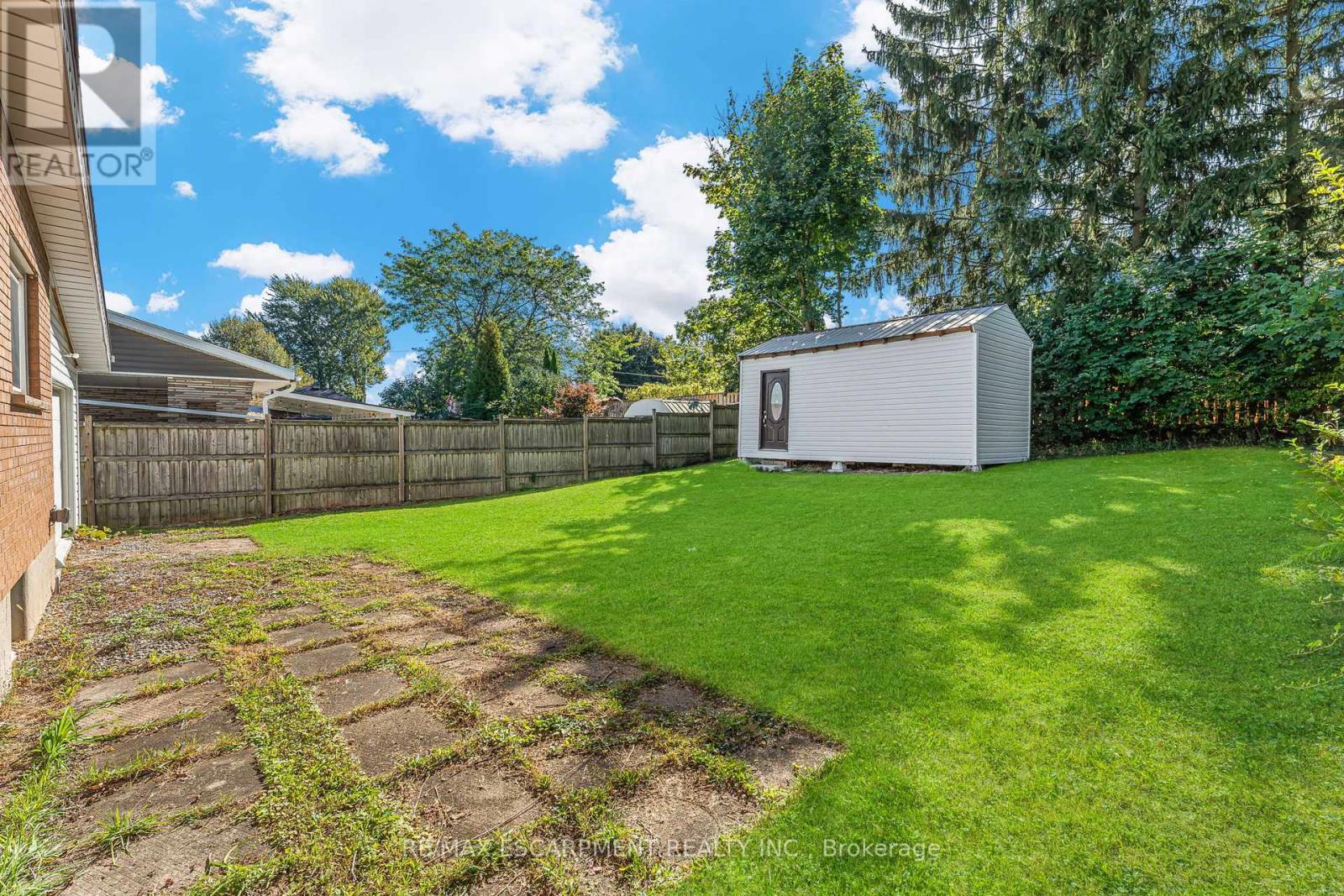 6122 Mayfair Drive, Niagara Falls, Ontario  L0R 2A0 - Photo 33 - X12946772