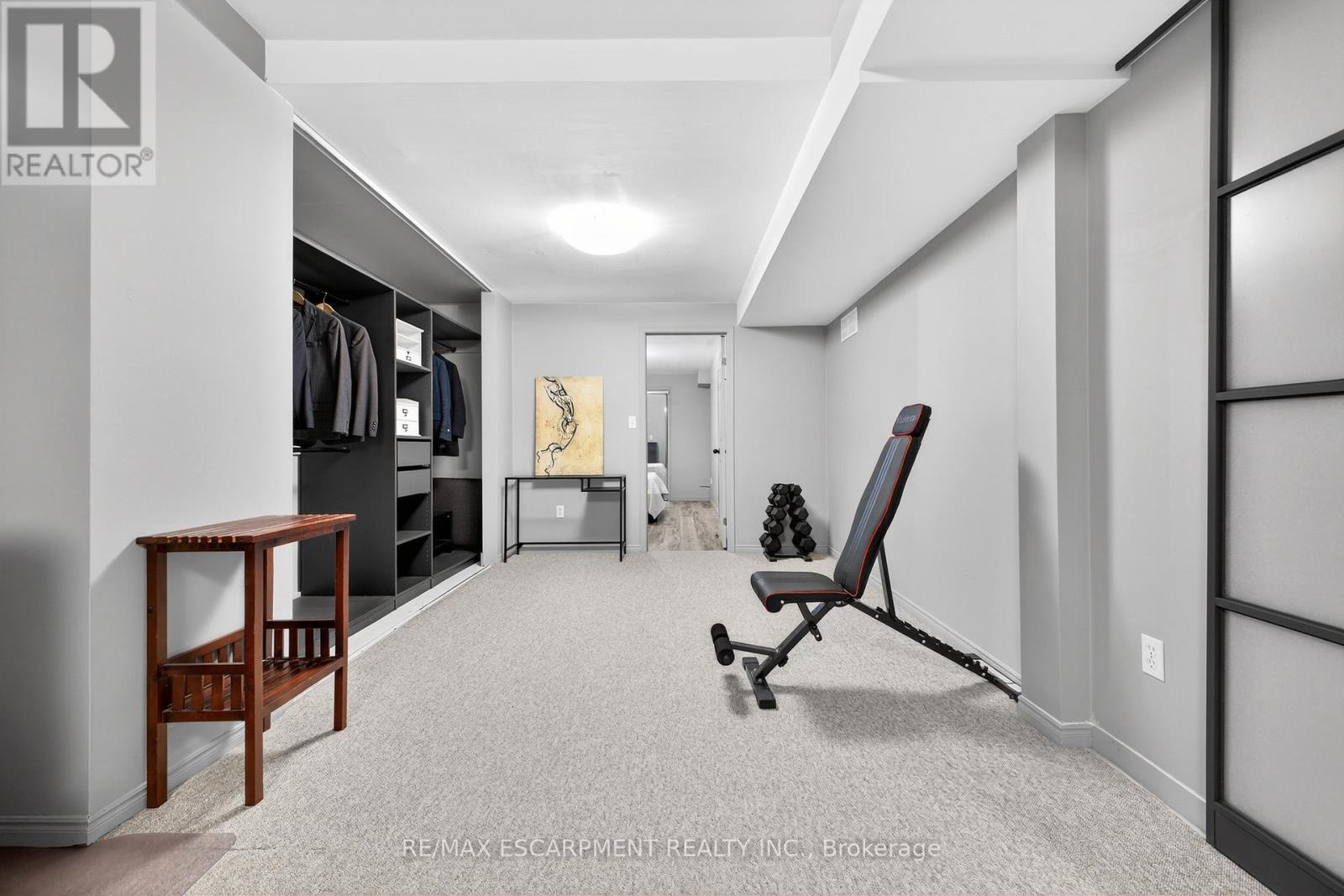 22 Novoco Drive, Hamilton, Ontario  L9C 7E8 - Photo 21 - X12946850