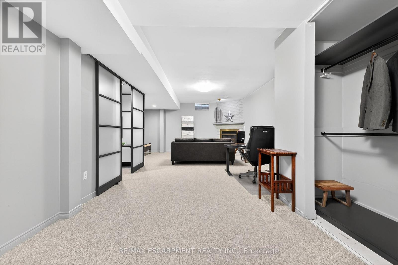 22 Novoco Drive, Hamilton, Ontario  L9C 7E8 - Photo 24 - X12946850