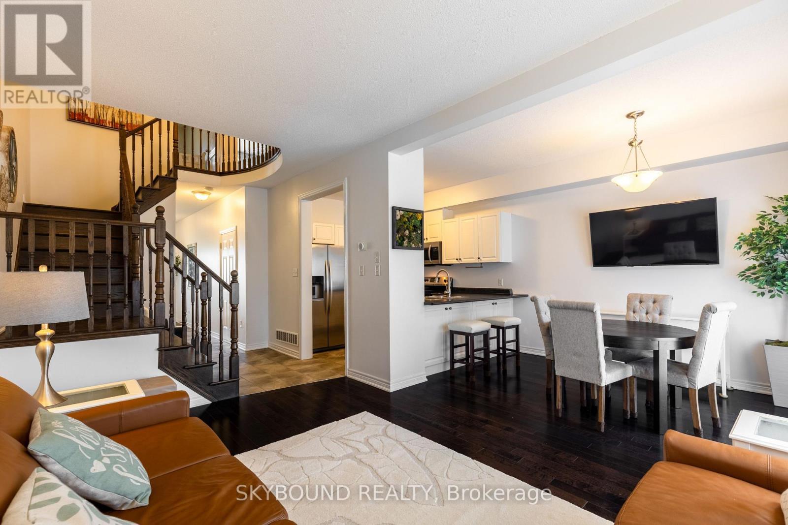 12 - 257 Carla Avenue, Hamilton, Ontario  L8G 3M9 - Photo 11 - X12946860