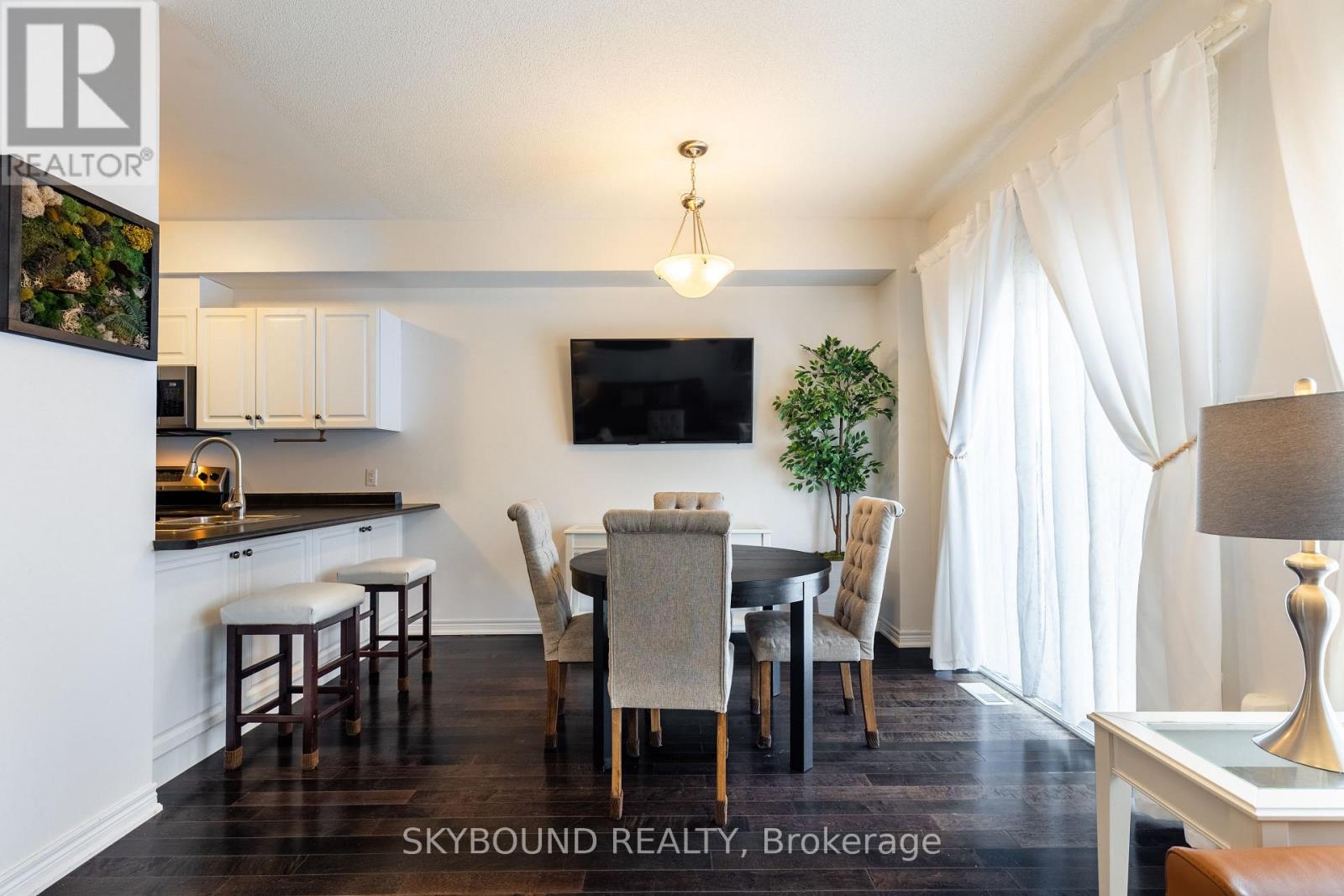 12 - 257 Carla Avenue, Hamilton, Ontario  L8G 3M9 - Photo 15 - X12946860