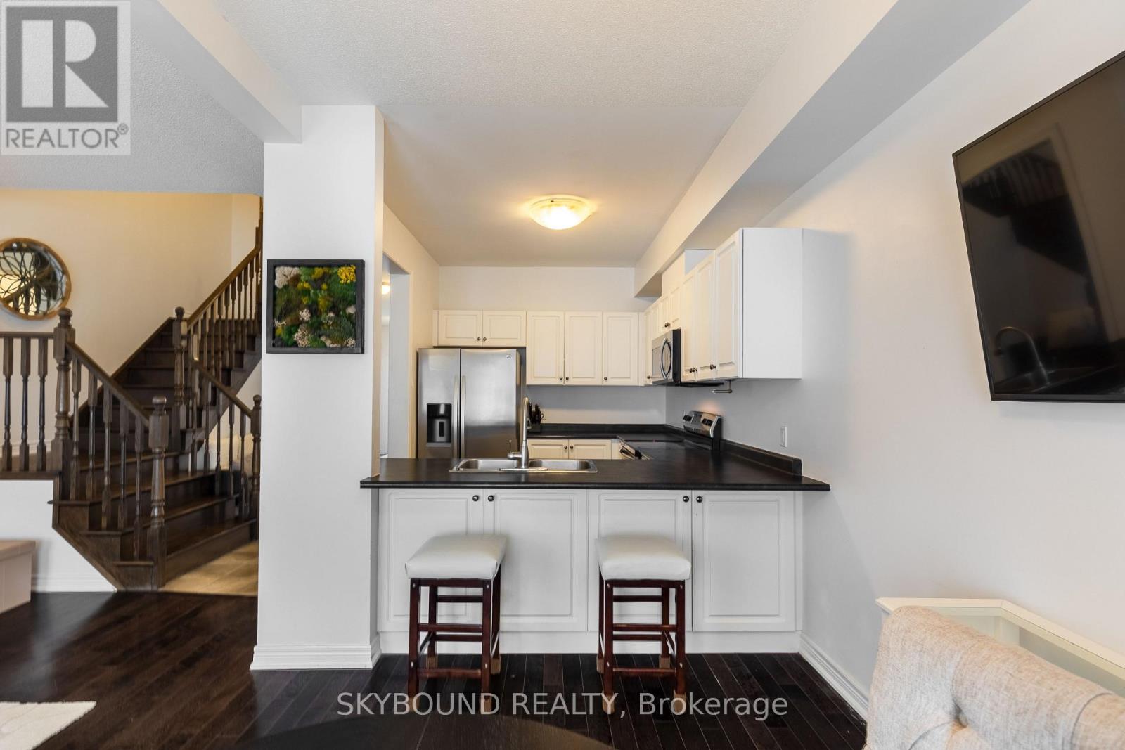 12 - 257 Carla Avenue, Hamilton, Ontario  L8G 3M9 - Photo 18 - X12946860