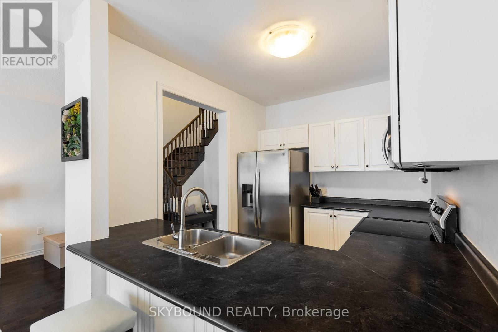 12 - 257 Carla Avenue, Hamilton, Ontario  L8G 3M9 - Photo 19 - X12946860