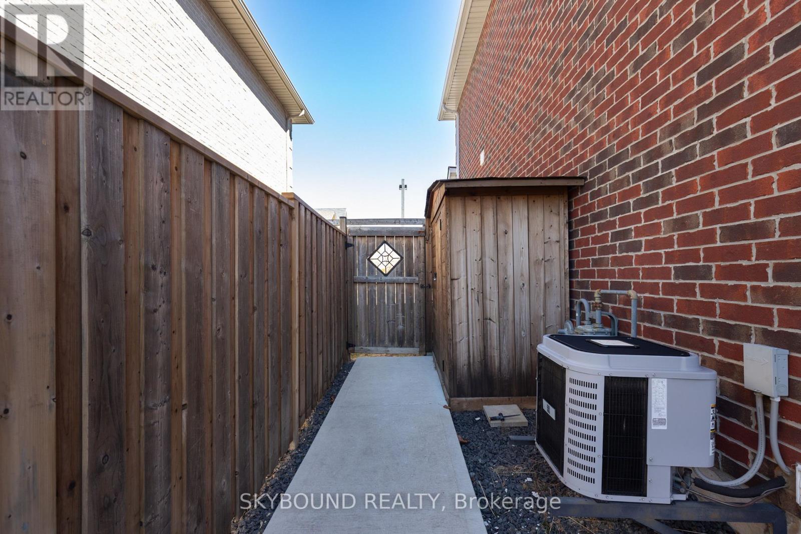 12 - 257 Carla Avenue, Hamilton, Ontario  L8G 3M9 - Photo 41 - X12946860