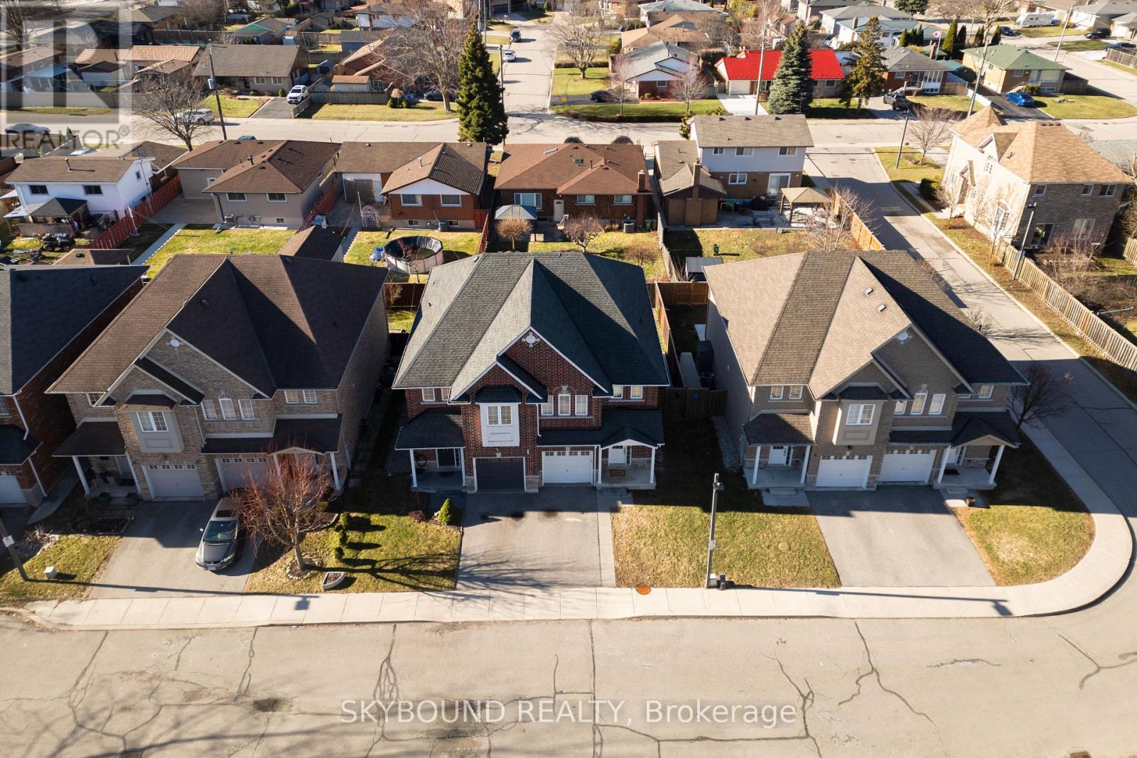 12 - 257 Carla Avenue, Hamilton, Ontario  L8G 3M9 - Photo 49 - X12946860