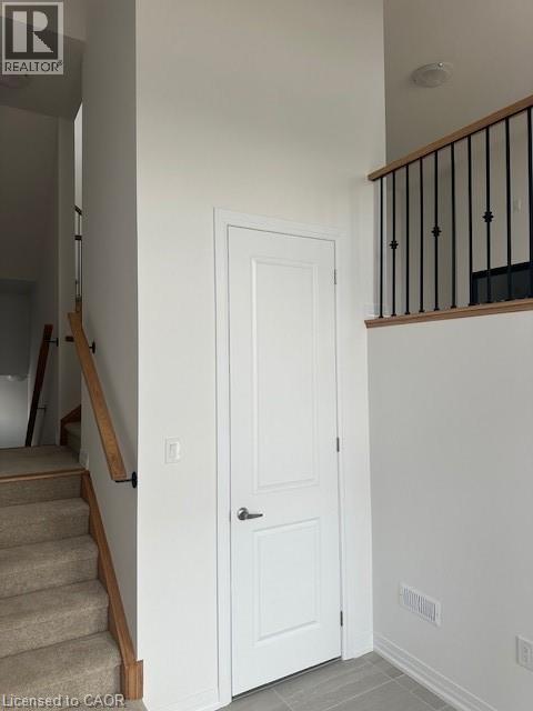 466 Gillespie Street, Woodstock, Ontario  N4S 0G7 - Photo 4 - 40817012