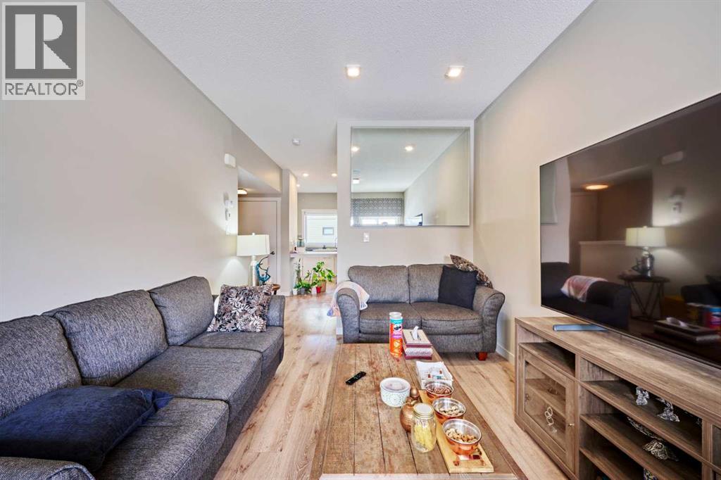 103, 218 Sherwood Square Nw, Calgary, Alberta  T3R 0Y2 - Photo 10 - A2298190