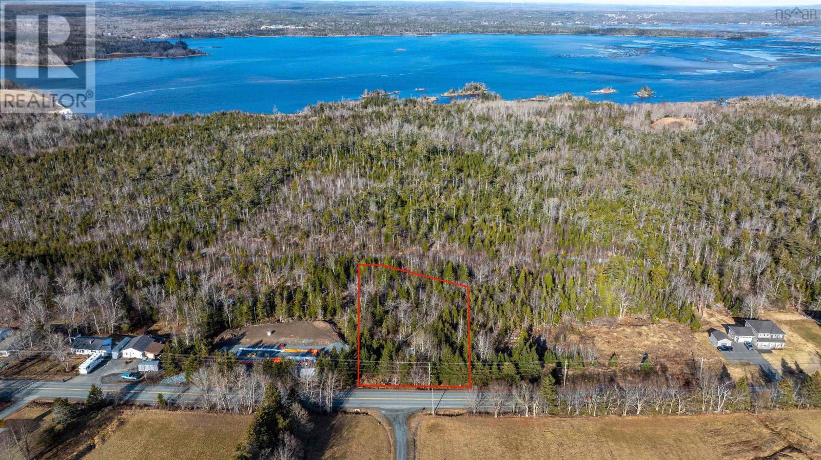 466 Bissett Road, Cole Harbour, Nova Scotia  B2V 2T5 - Photo 3 - 202605232