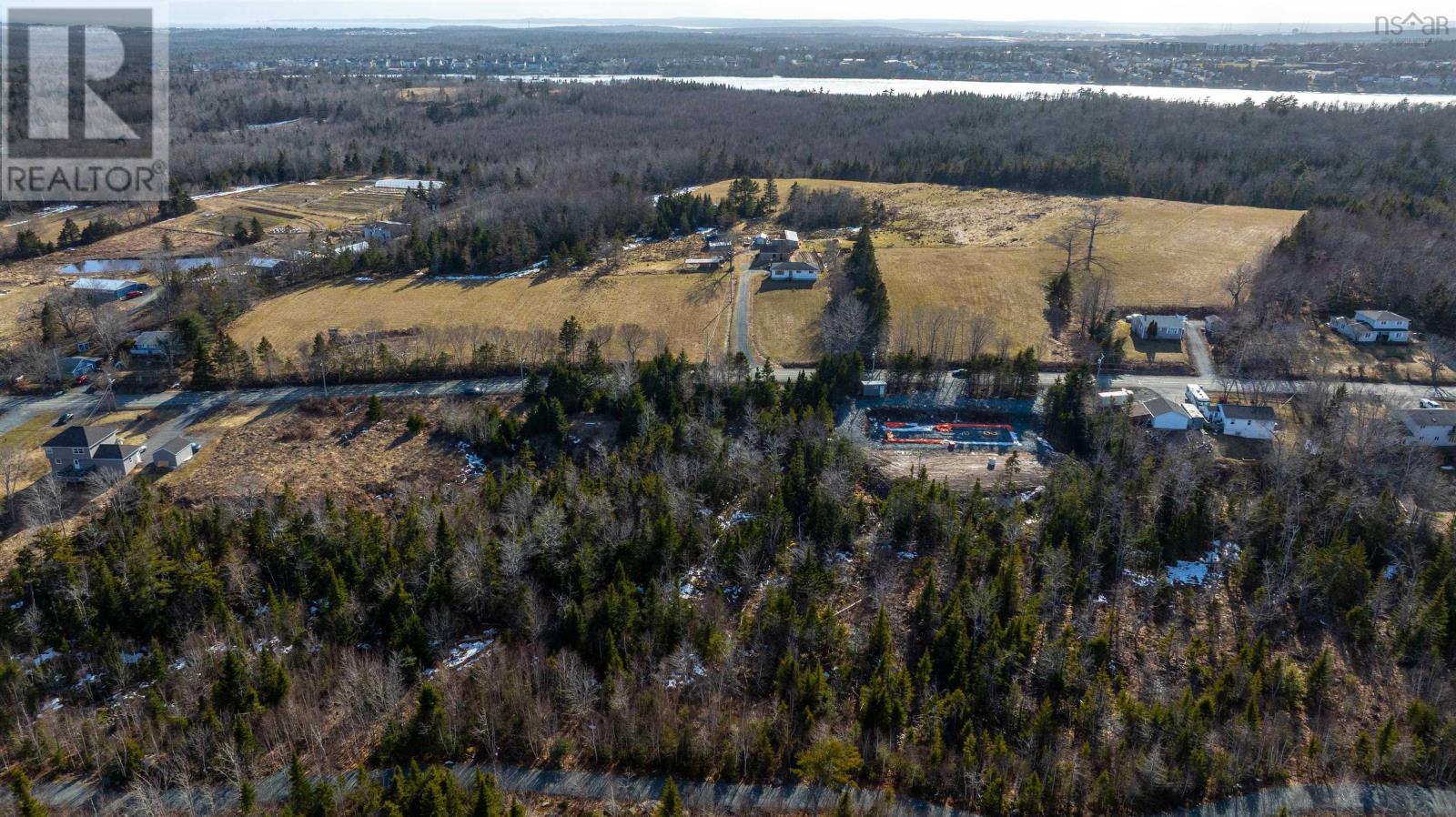 466 Bissett Road, Cole Harbour, Nova Scotia  B2V 2T5 - Photo 4 - 202605232