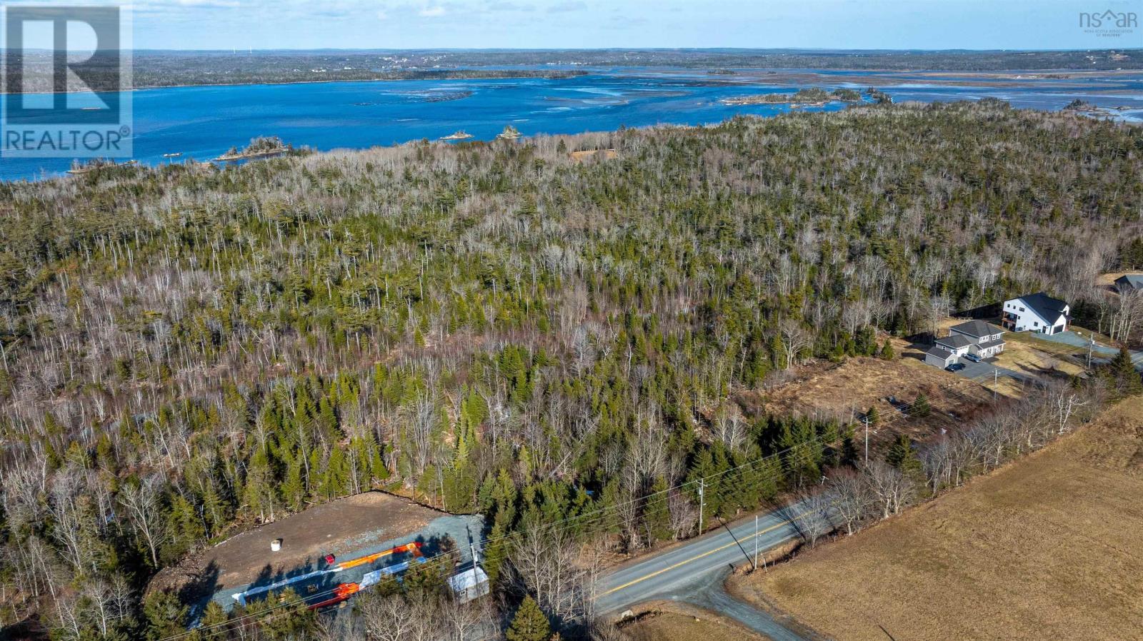 466 Bissett Road, Cole Harbour, Nova Scotia  B2V 2T5 - Photo 8 - 202605232