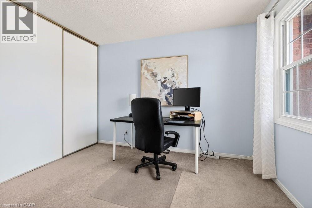 2004 Glenada Crescent Unit# 29, Oakville, Ontario  L6H 5P5 - Photo 25 - 40811311