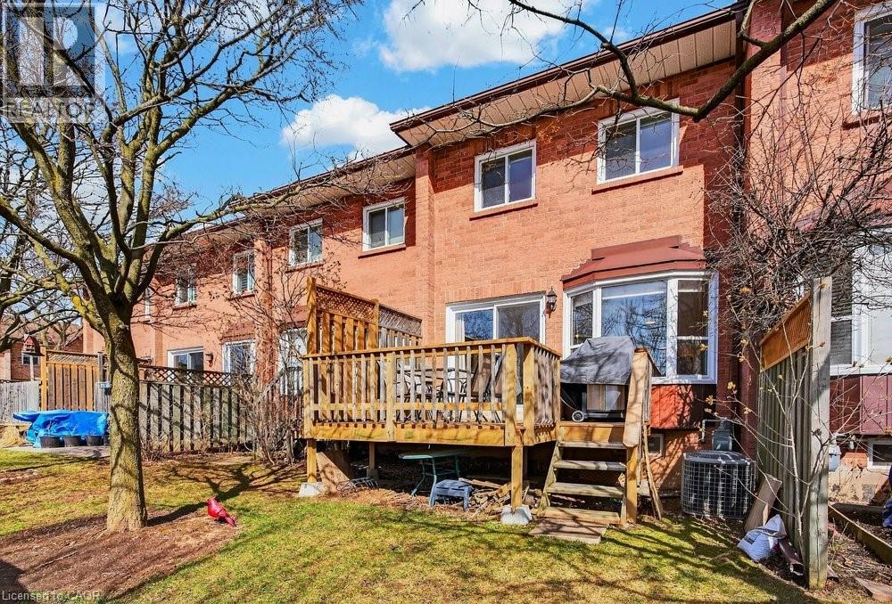 2004 Glenada Crescent Unit# 29, Oakville, Ontario  L6H 5P5 - Photo 34 - 40811311