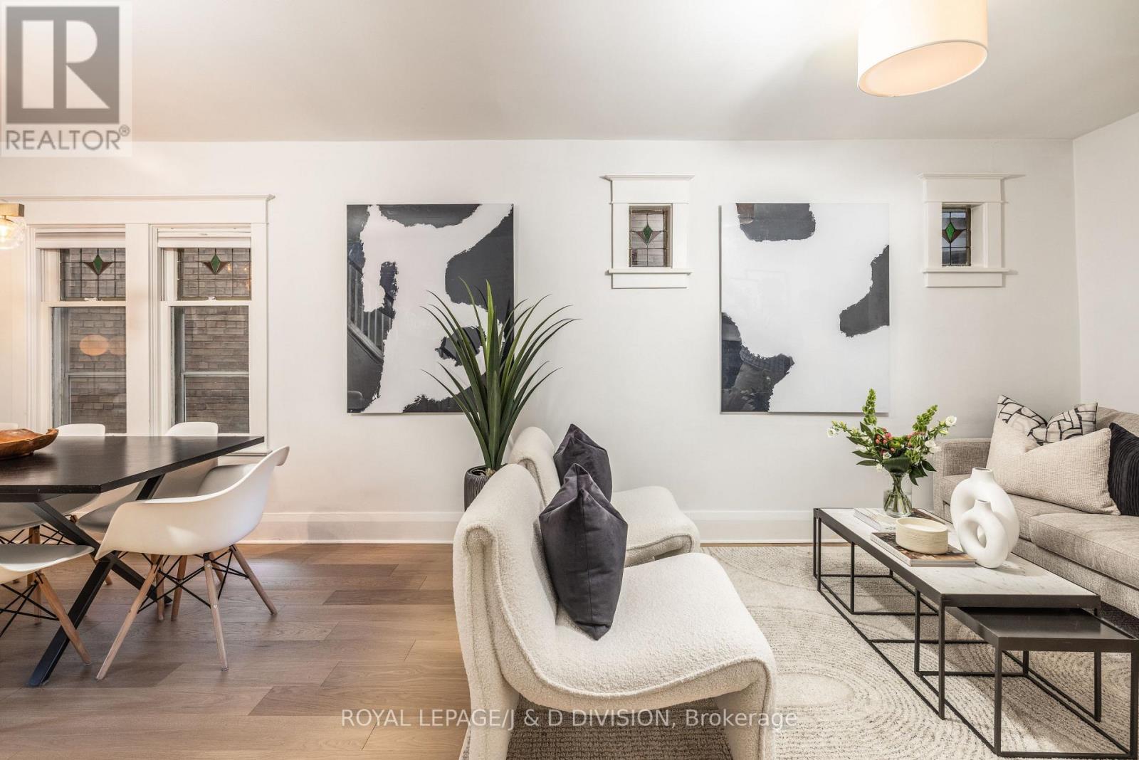 419 Davisville Avenue, Toronto, Ontario  M4S 1H7 - Photo 4 - C12946398