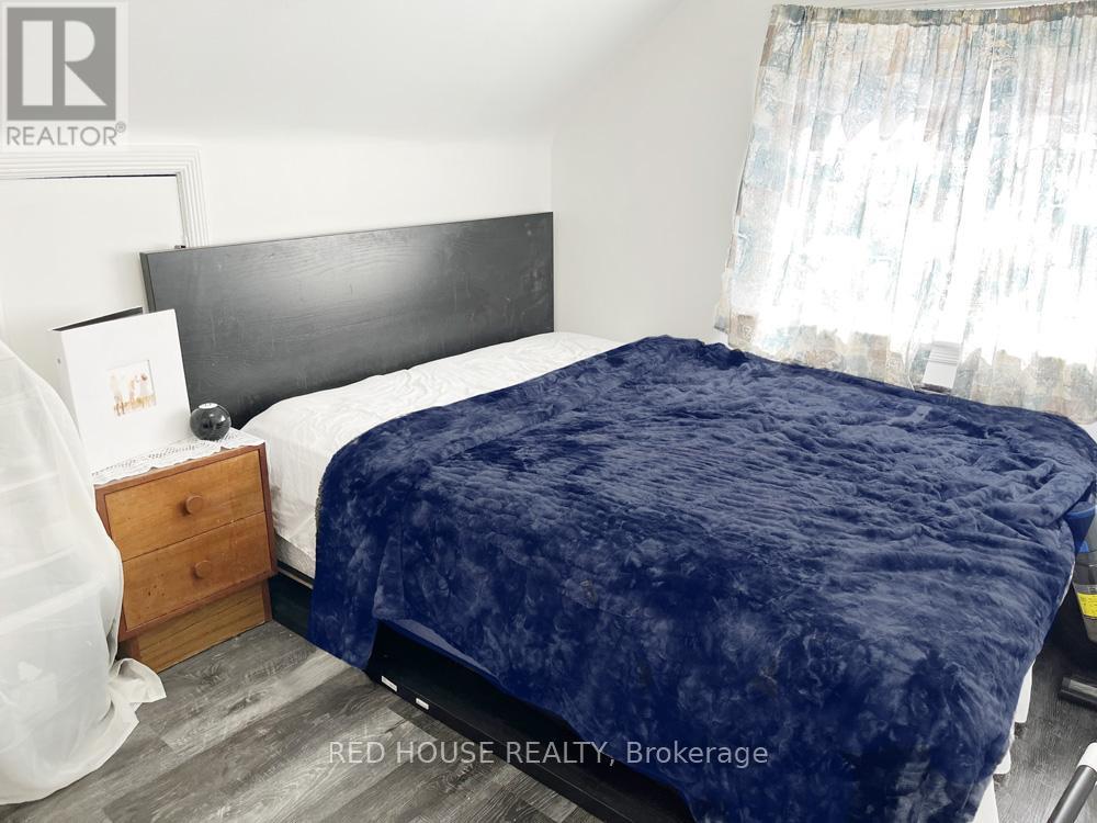 40 North Woodrow Boulevard, Toronto, Ontario  M1K 1W3 - Photo 10 - E12830650