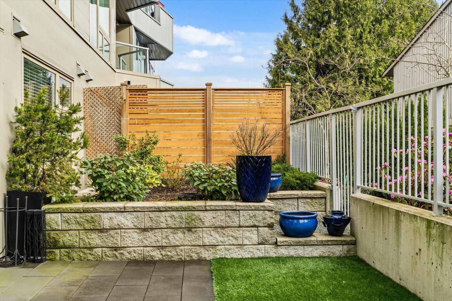 102 32838 LANDEAU PLACE, Abbotsford, British Columbia