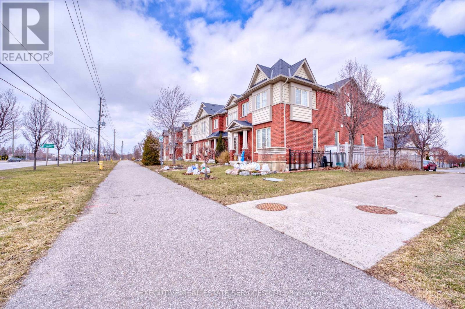 9499 Ninth Line, Markham, Ontario  L6B 1J8 - Photo 2 - N12941198