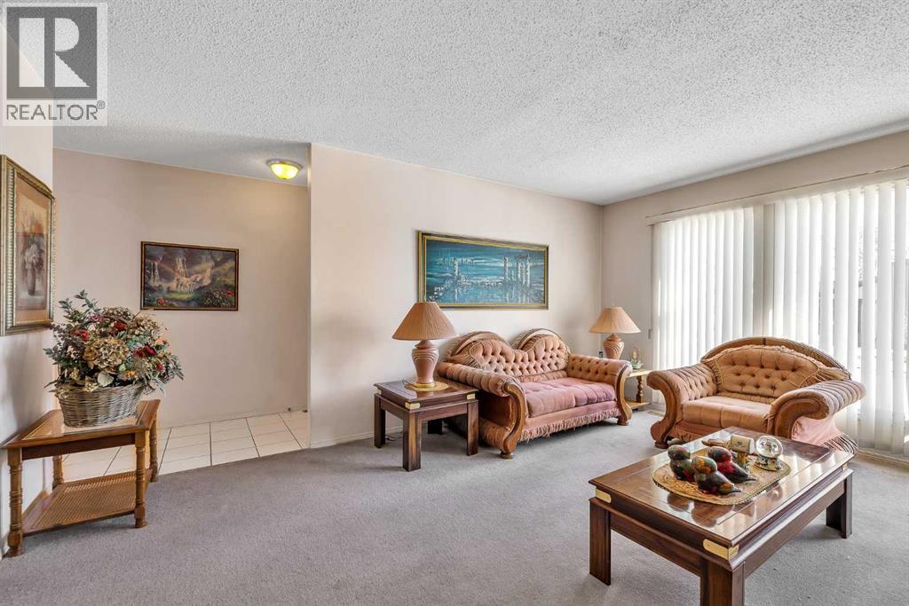 55 Midlake Place Se, Calgary, Alberta  T2X 1J2 - Photo 5 - A2292136