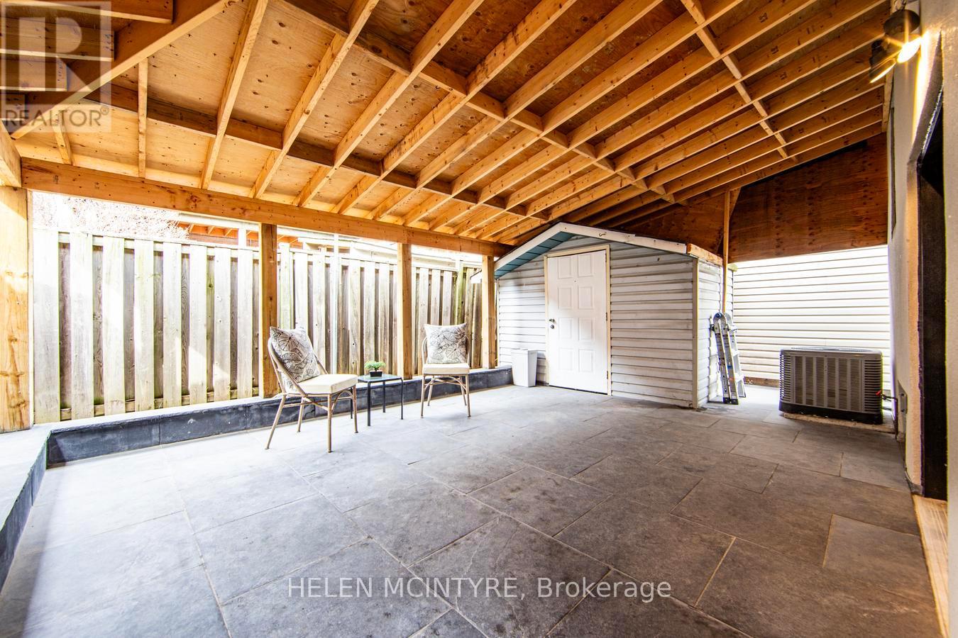 2 Birch Tree Crescent, Toronto, Ontario  M6M 2K8 - Photo 33 - W12942450