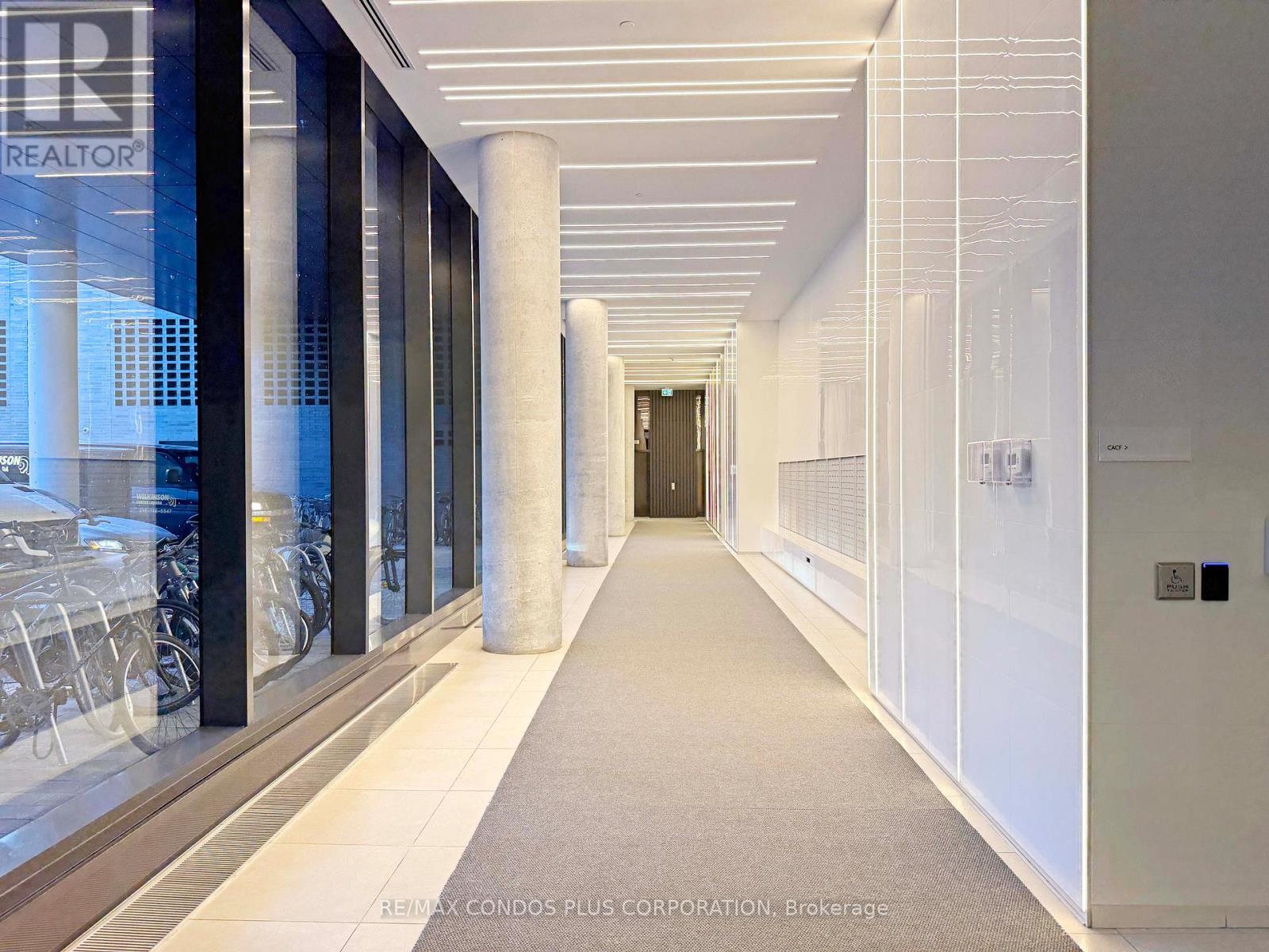 2115 - 158 Front Street E, Toronto, Ontario  M5A 0K9 - Photo 18 - C12816266