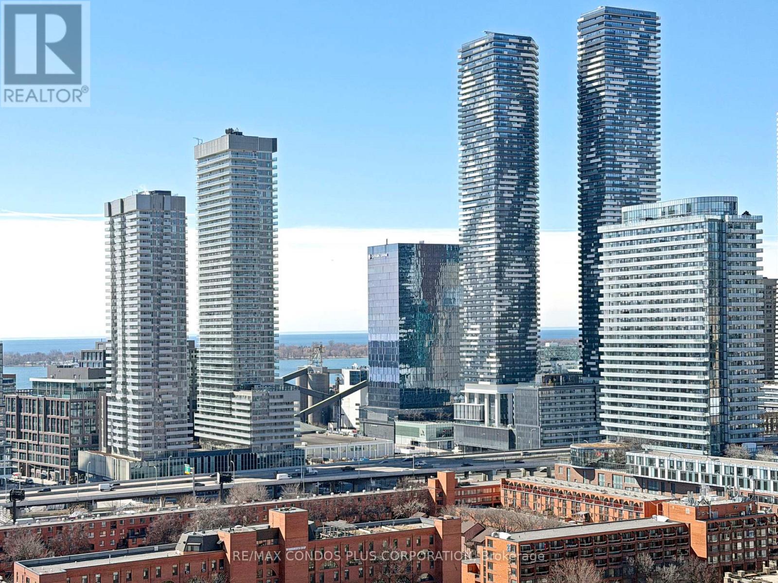 2115 - 158 Front Street E, Toronto, Ontario  M5A 0K9 - Photo 13 - C12816266