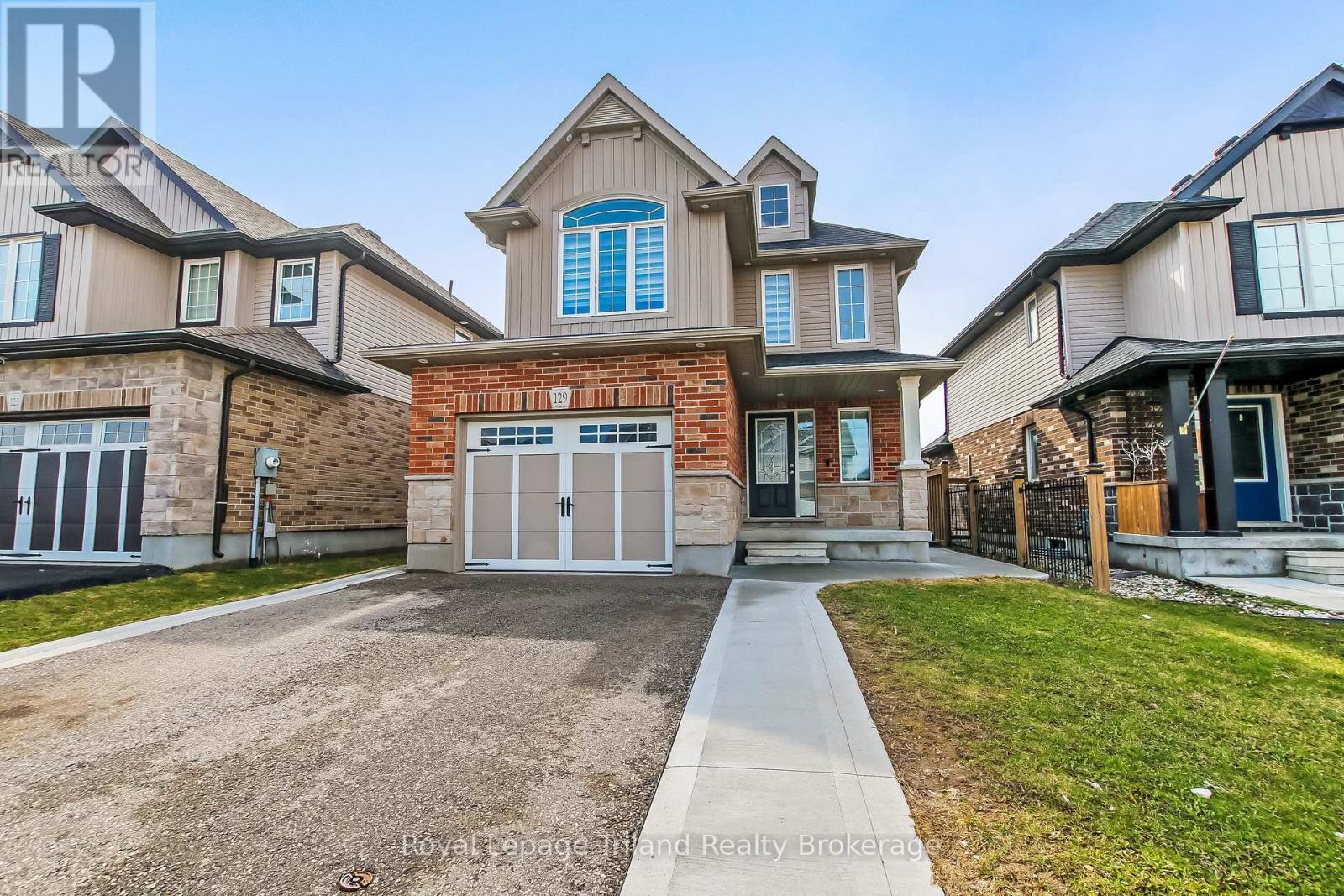 129 Passchendaele Street N, Woodstock, Ontario  N4T 0J3 - Photo 1 - X12946972