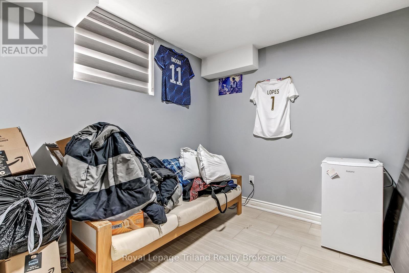 129 Passchendaele Street N, Woodstock, Ontario  N4T 0J3 - Photo 32 - X12946972