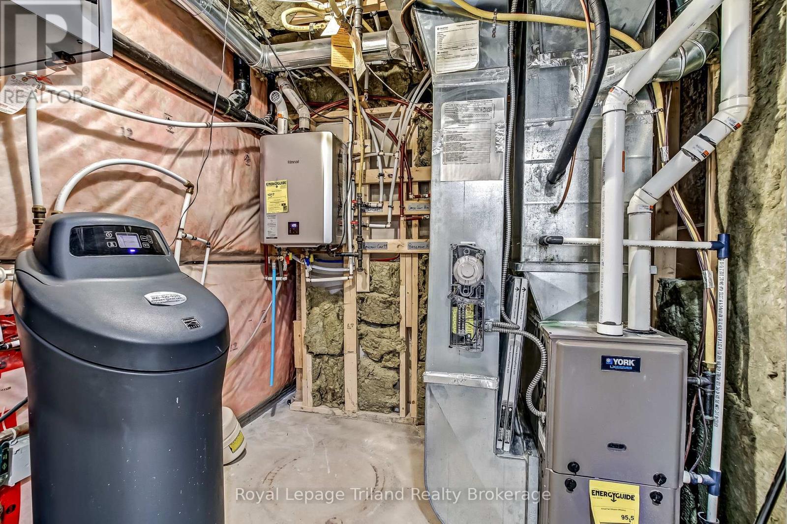 129 Passchendaele Street N, Woodstock, Ontario  N4T 0J3 - Photo 34 - X12946972