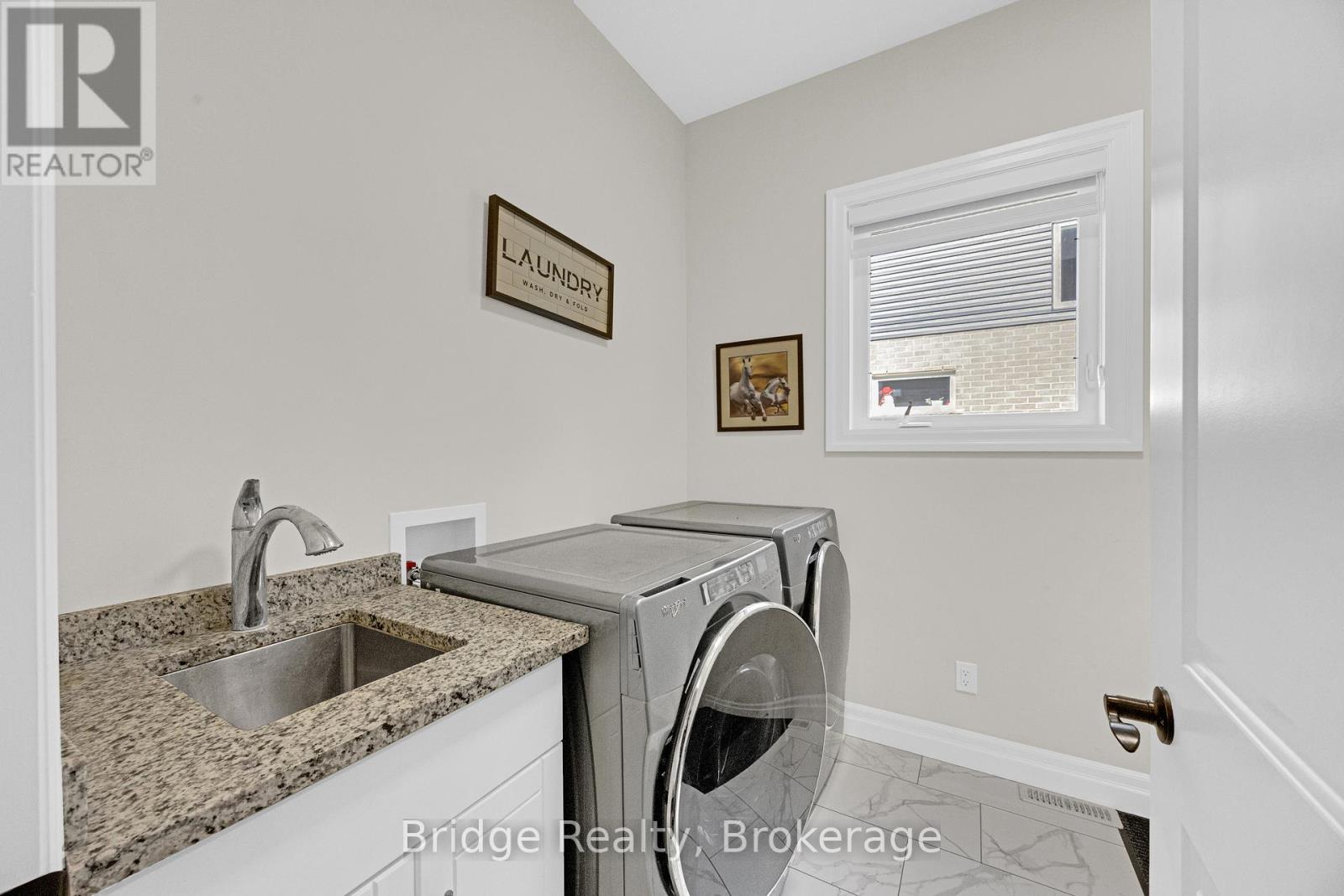 256 Tamarack Boulevard, Woodstock, Ontario  N4S 0E2 - Photo 22 - X12946980